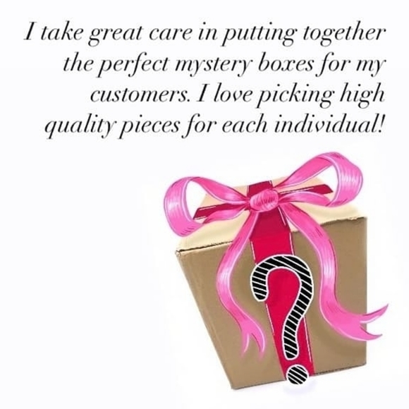 5LB WOMEN'S MYSTERY BOX - Picture 2 of 4